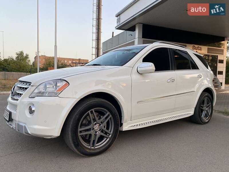 Mercedes-Benz M-Class 2008