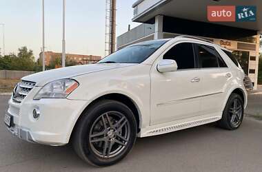 Внедорожник / Кроссовер Mercedes-Benz M-Class 2008 в 