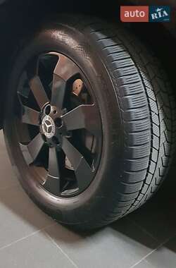 Внедорожник / Кроссовер Mercedes-Benz M-Class 2012 в 
