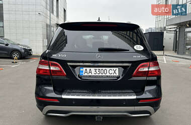 Внедорожник / Кроссовер Mercedes-Benz M-Class 2012 в Киеве