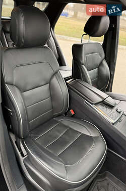 Внедорожник / Кроссовер Mercedes-Benz M-Class 2013 в 