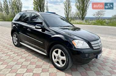 Внедорожник / Кроссовер Mercedes-Benz M-Class 2007 в 