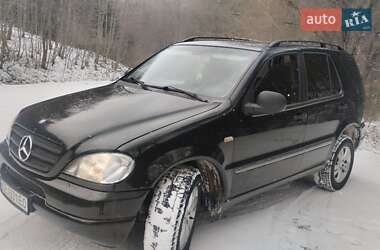 Внедорожник / Кроссовер Mercedes-Benz M-Class 2001 в Вижнице