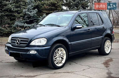 Внедорожник / Кроссовер Mercedes-Benz M-Class 2004 в Кривом Роге