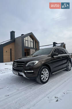 Внедорожник / Кроссовер Mercedes-Benz M-Class 2013 в Киеве