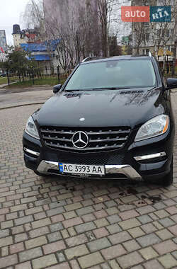 Внедорожник / Кроссовер Mercedes-Benz M-Class 2012 в 