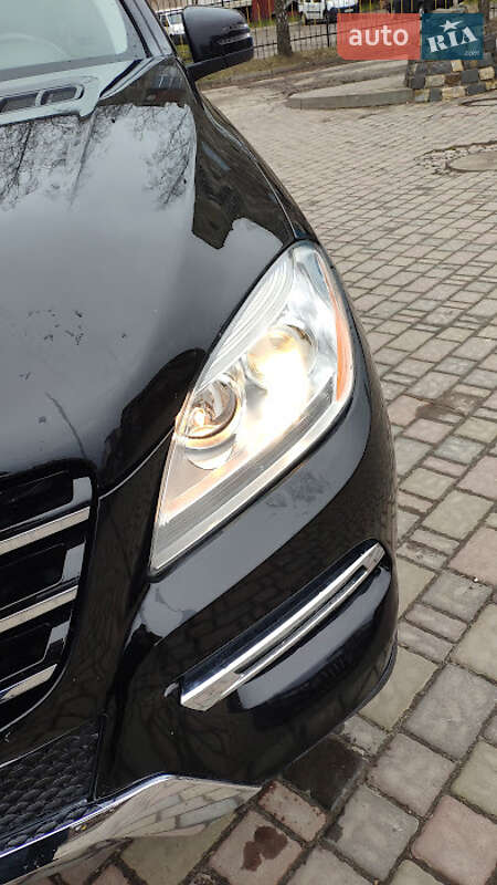 Позашляховик / Кросовер Mercedes-Benz M-Class 2012 в Луцьку