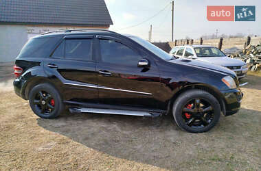 Внедорожник / Кроссовер Mercedes-Benz M-Class 2007 в 