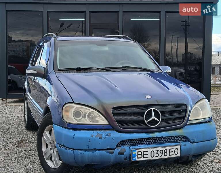 Позашляховик / Кросовер Mercedes-Benz M-Class 2004 в Києві