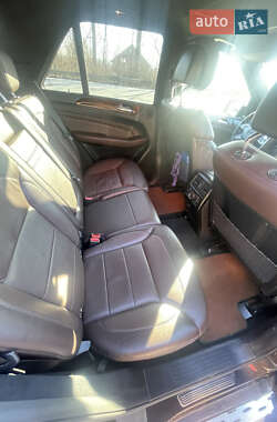 Внедорожник / Кроссовер Mercedes-Benz M-Class 2014 в 