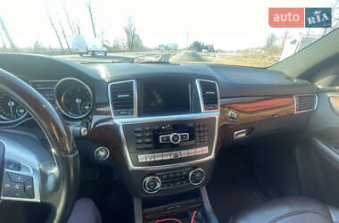 Внедорожник / Кроссовер Mercedes-Benz M-Class 2014 в 