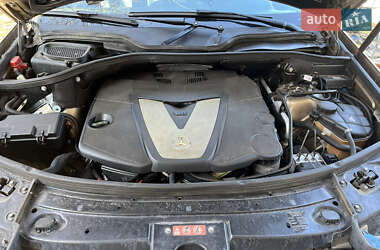 Внедорожник / Кроссовер Mercedes-Benz M-Class 2009 в 