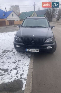 Внедорожник / Кроссовер Mercedes-Benz M-Class 2003 в 