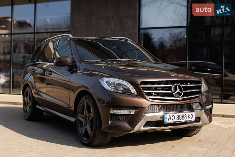 Внедорожник / Кроссовер Mercedes-Benz M-Class 2011 в Ужгороде