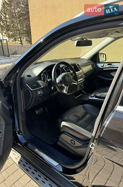 Внедорожник / Кроссовер Mercedes-Benz M-Class 2013 в 