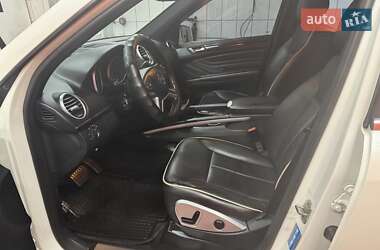 Внедорожник / Кроссовер Mercedes-Benz M-Class 2011 в 