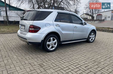 Позашляховик / Кросовер Mercedes-Benz M-Class 2007 в Рівному