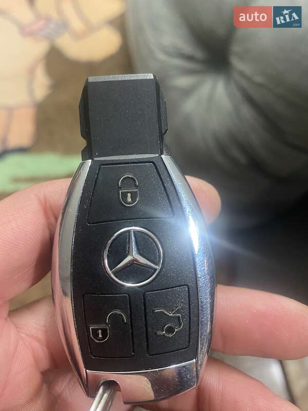 Внедорожник / Кроссовер Mercedes-Benz M-Class 2011 в Косове