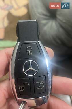 Позашляховик / Кросовер Mercedes-Benz M-Class 2011 в 