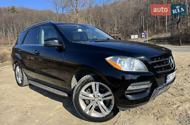 Внедорожник / Кроссовер Mercedes-Benz M-Class 2013 в 
