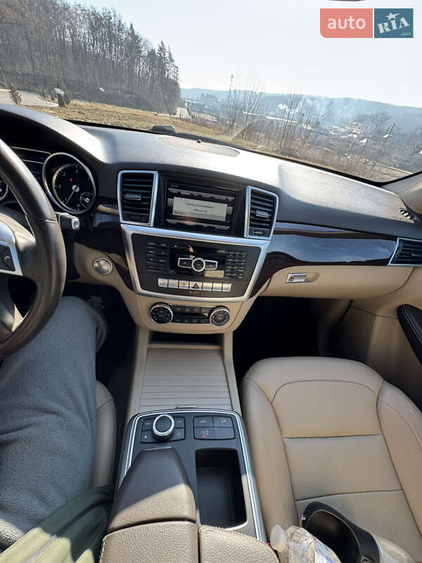 Позашляховик / Кросовер Mercedes-Benz M-Class 2013 в Львові