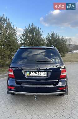 Внедорожник / Кроссовер Mercedes-Benz M-Class 2011 в 