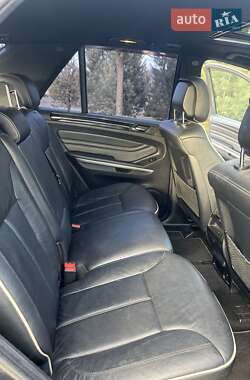 Внедорожник / Кроссовер Mercedes-Benz M-Class 2011 в 