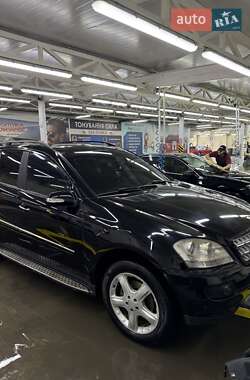 Позашляховик / Кросовер Mercedes-Benz M-Class 2007 в Чернівцях