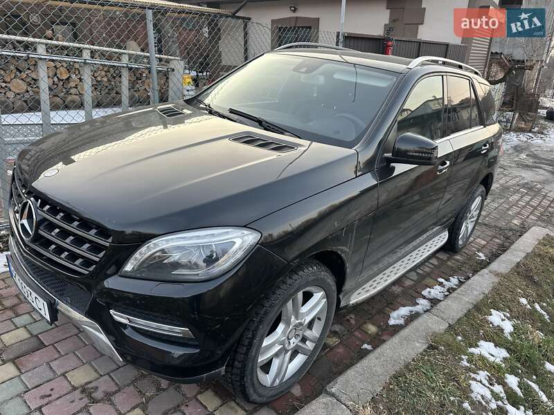 Mercedes-Benz M-Class 2014