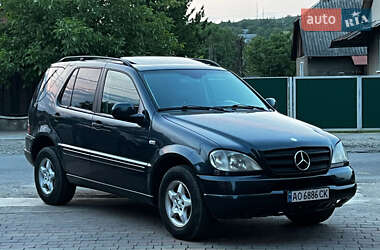 Внедорожник / Кроссовер Mercedes-Benz M-Class 2000 в Ужгороде