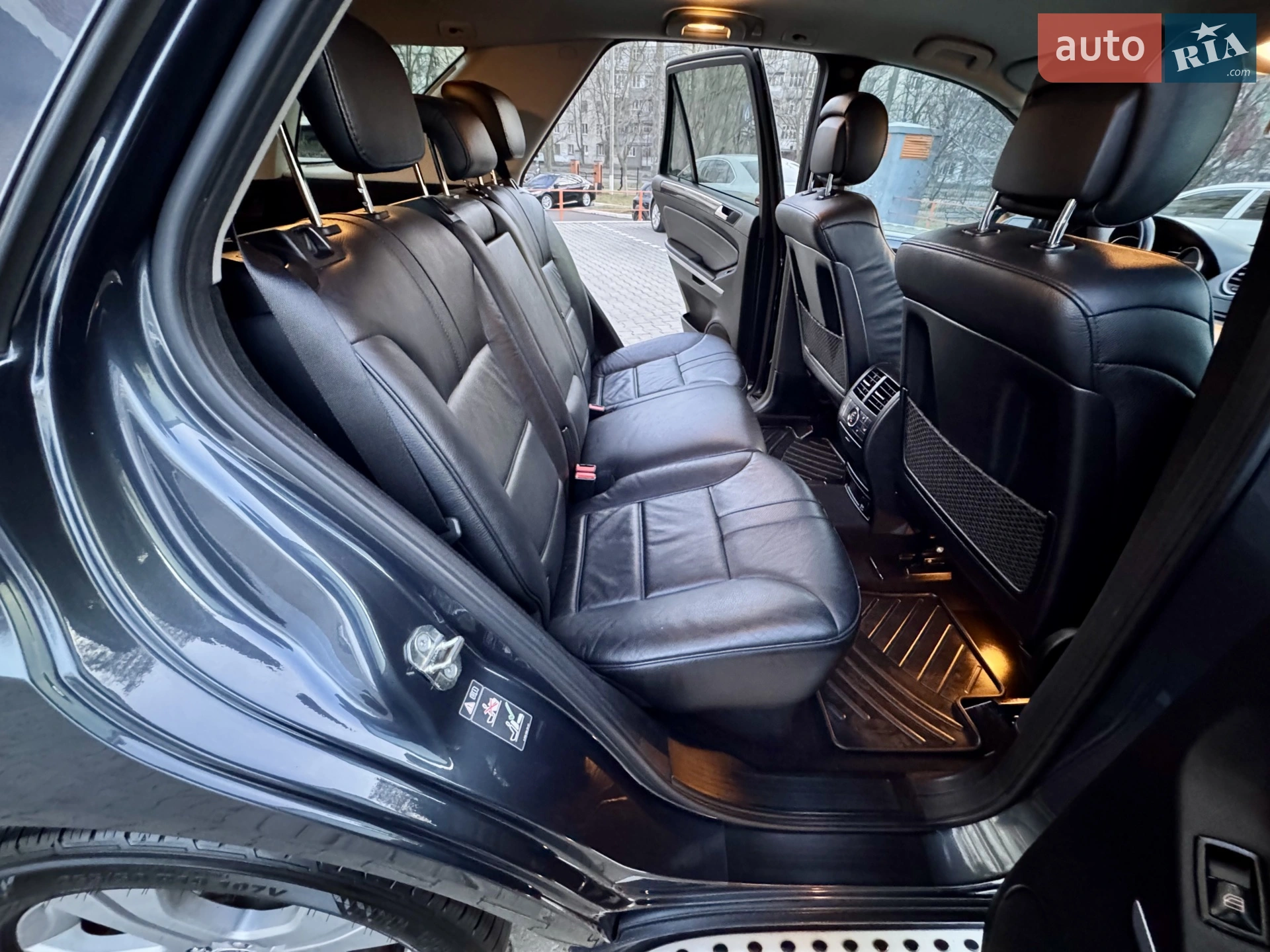 2011 Mercedes-Benz M-klasse - мініатюра 51