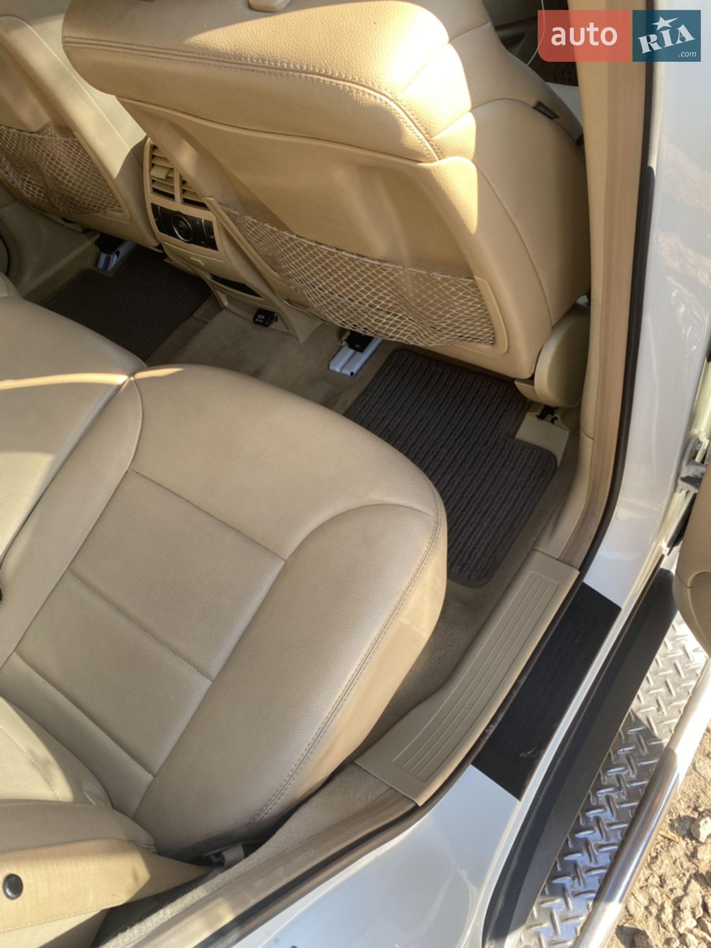 2011 Mercedes-Benz M-klasse - мініатюра 24