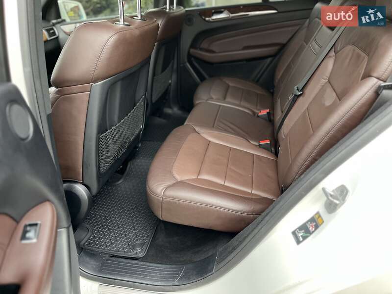 Внедорожник / Кроссовер Mercedes-Benz M-Class 2014 в Ковеле