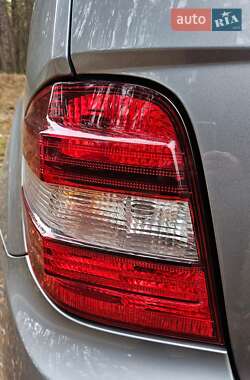 Внедорожник / Кроссовер Mercedes-Benz M-Class 2010 в 