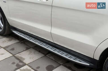 Внедорожник / Кроссовер Mercedes-Benz M-Class 2012 в 