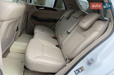 Внедорожник / Кроссовер Mercedes-Benz M-Class 2012 в 