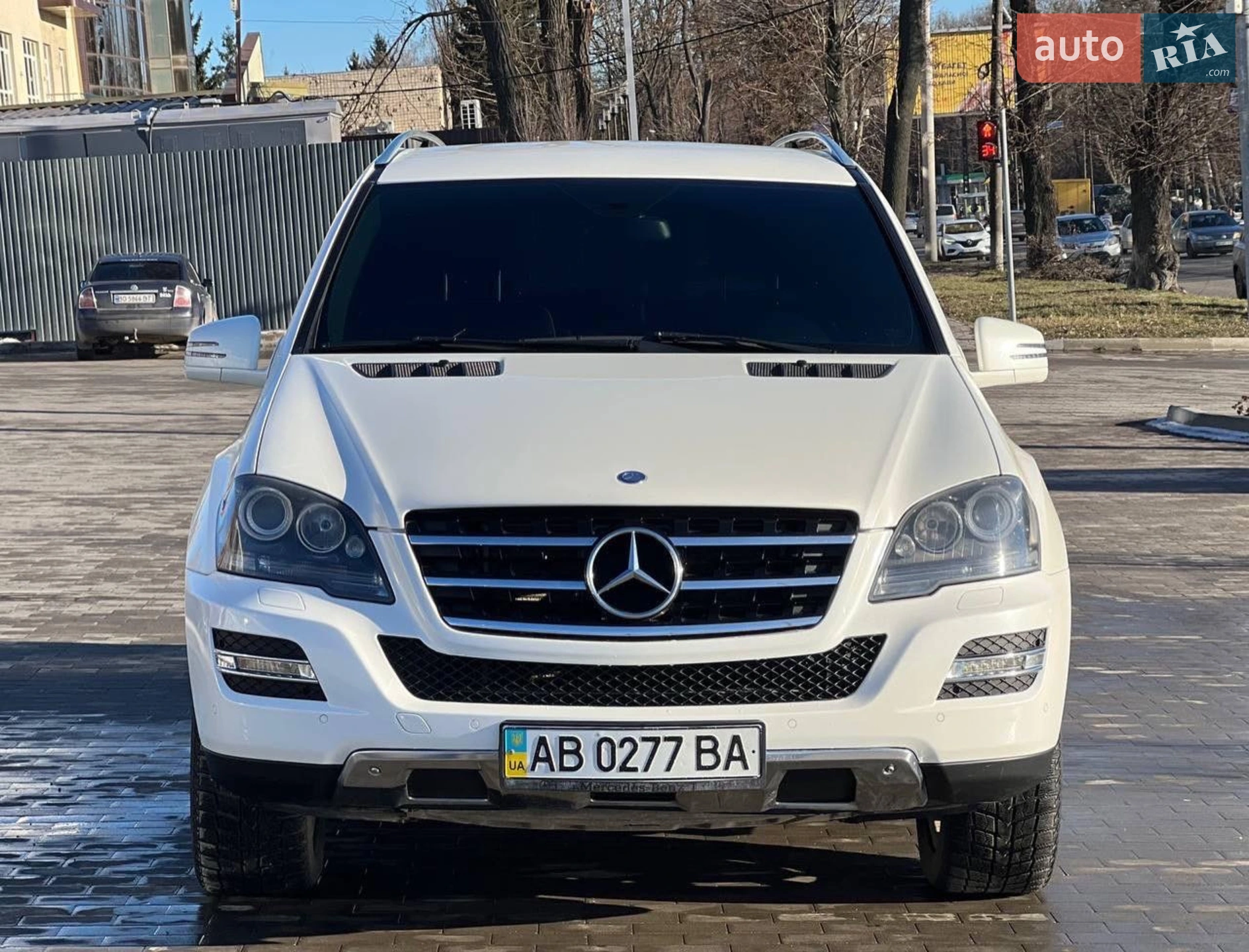 Mercedes-Benz M-Class 2010 VIN WDC1641861A643740 фото оголошення 2 з 23