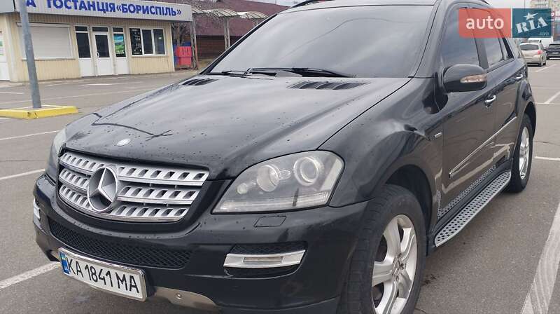 Позашляховик / Кросовер Mercedes-Benz M-Class 2005 в Борисполі