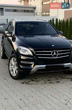 Внедорожник / Кроссовер Mercedes-Benz M-Class 2013 в Черновцах