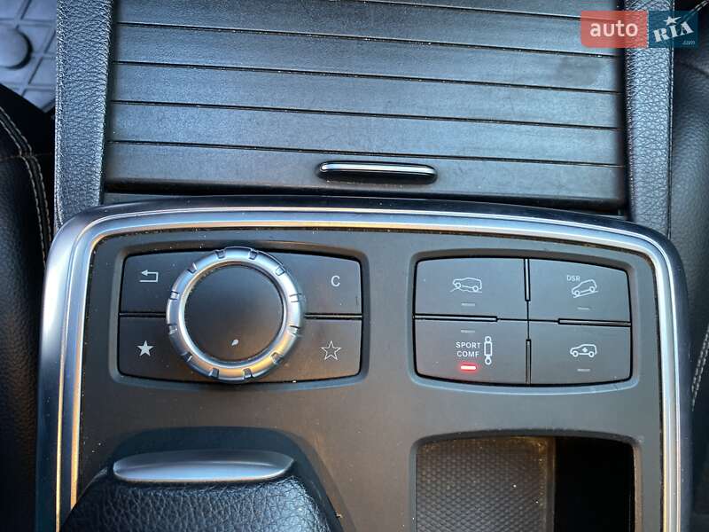 Внедорожник / Кроссовер Mercedes-Benz M-Class 2011 в Росошанах