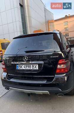 Внедорожник / Кроссовер Mercedes-Benz M-Class 2008 в 