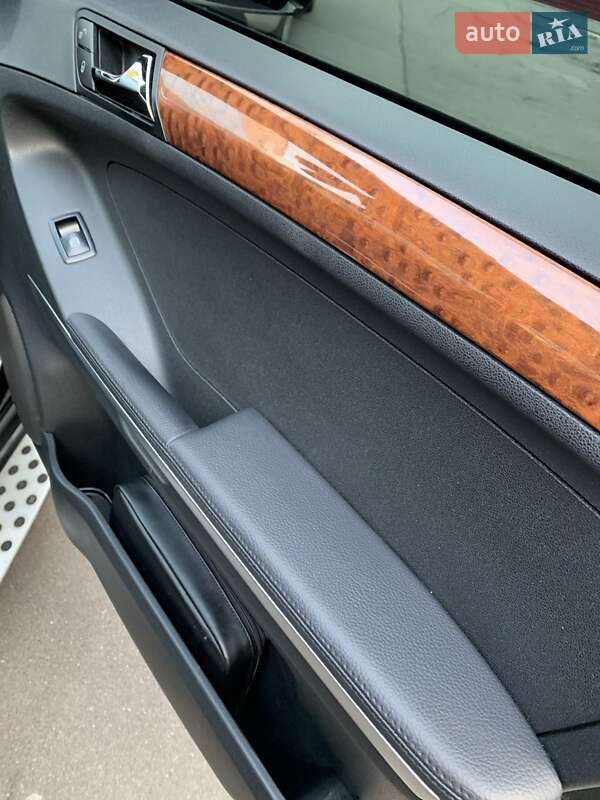Внедорожник / Кроссовер Mercedes-Benz M-Class 2008 в Киеве