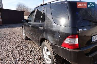 Внедорожник / Кроссовер Mercedes-Benz M-Class 2004 в 