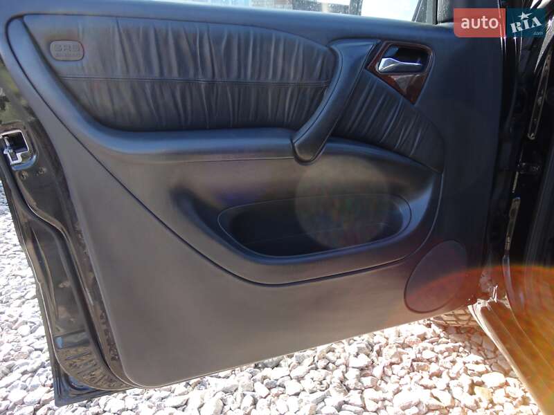 Позашляховик / Кросовер Mercedes-Benz M-Class 2004 в Люботині