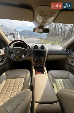 Внедорожник / Кроссовер Mercedes-Benz M-Class 2006 в Сколе