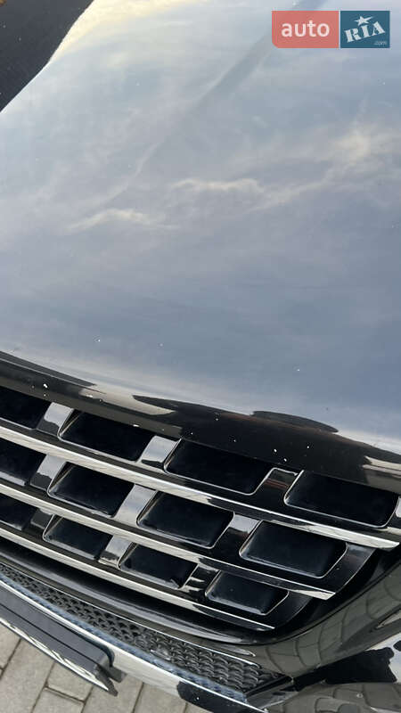 Внедорожник / Кроссовер Mercedes-Benz M-Class 2012 в Хусте