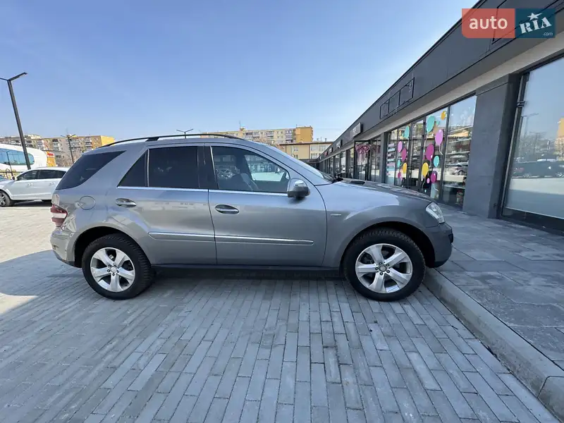 Mercedes-Benz M-Class