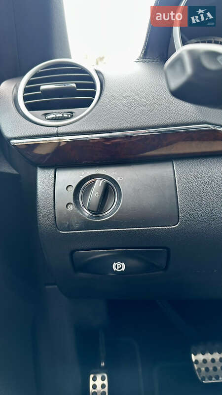 Внедорожник / Кроссовер Mercedes-Benz M-Class 2010 в Одессе