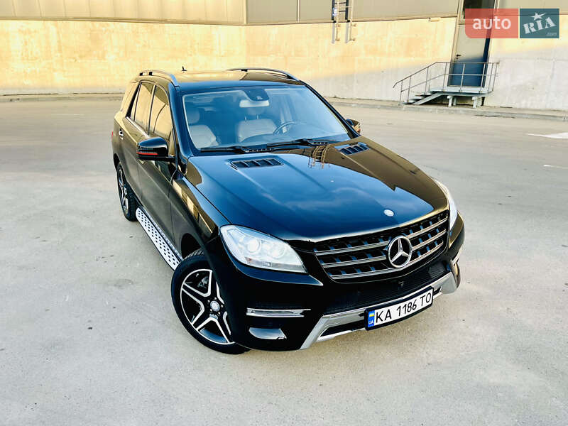 Внедорожник / Кроссовер Mercedes-Benz M-Class 2014 в Киеве