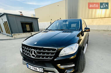 Внедорожник / Кроссовер Mercedes-Benz M-Class 2014 в 